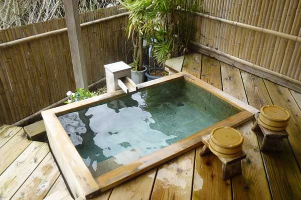 花鳥風月の宿 浮月の露天風呂