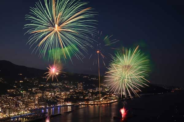 熱海海上花火大会