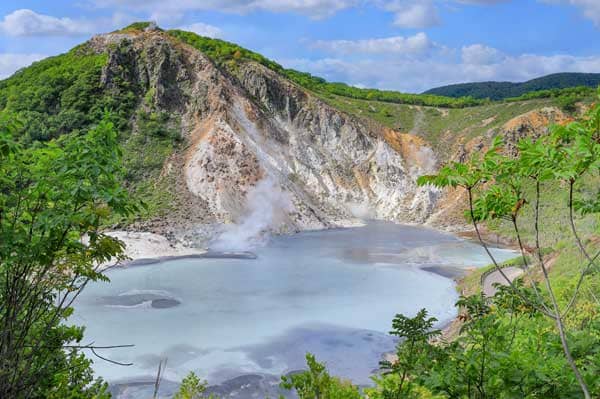 登別温泉の地獄谷