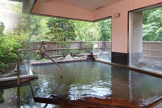 ホテル亀屋の露天風呂