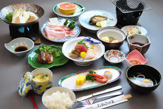 伊東第一ホテルたぬきの里スーパーコンパニオン宴会プラン一覧 宴会の達人